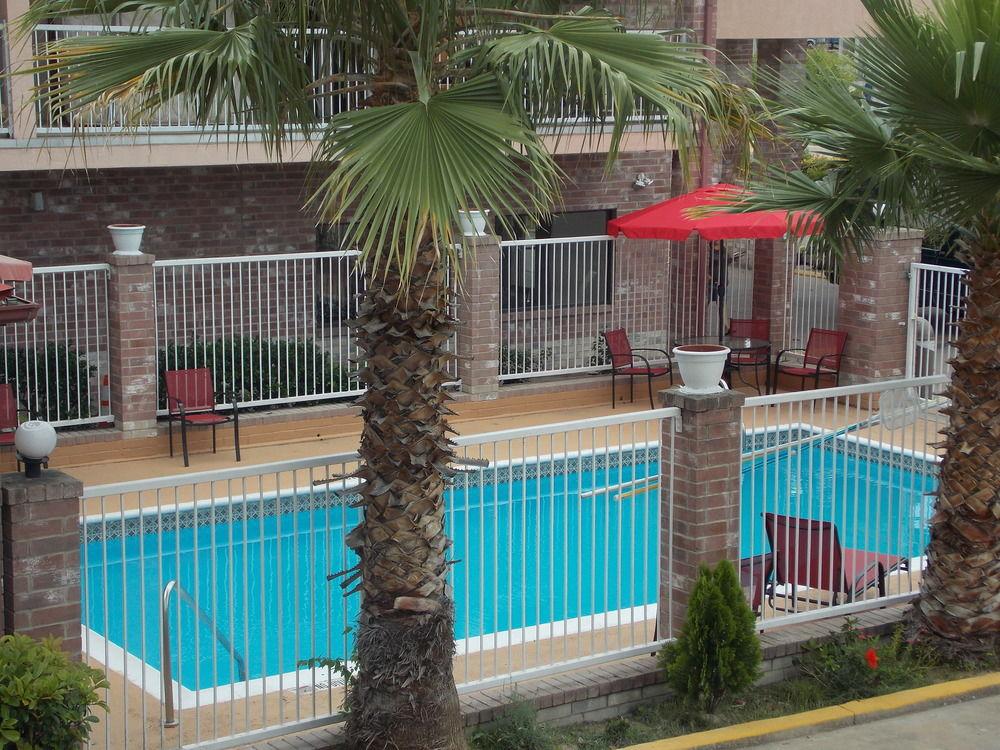 Econo Lodge Inn&Suites San Antonio Exterior foto